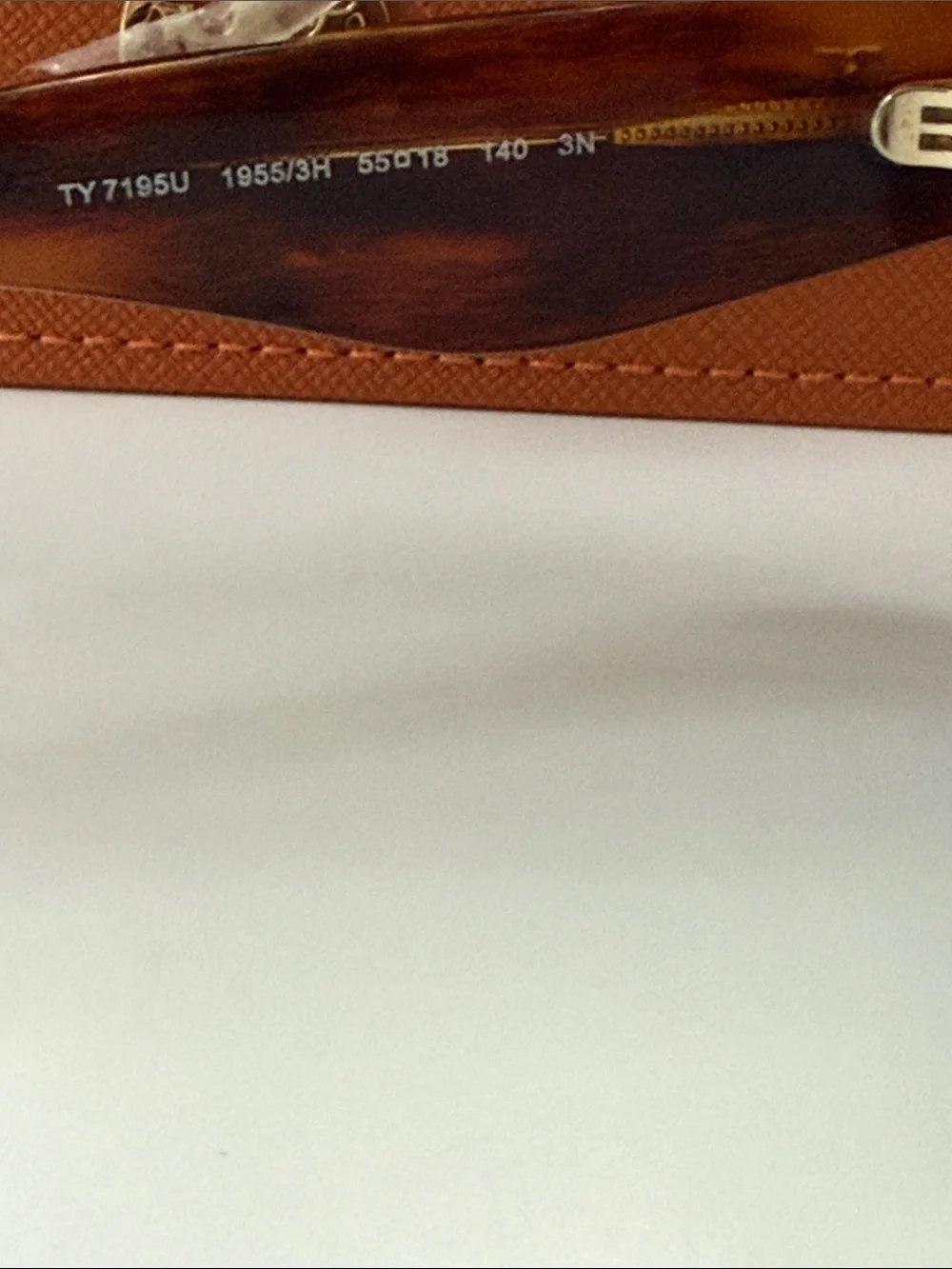 Tory Burch Oversized Tortoiseshell Sunglasses with Orange Case. Brand New